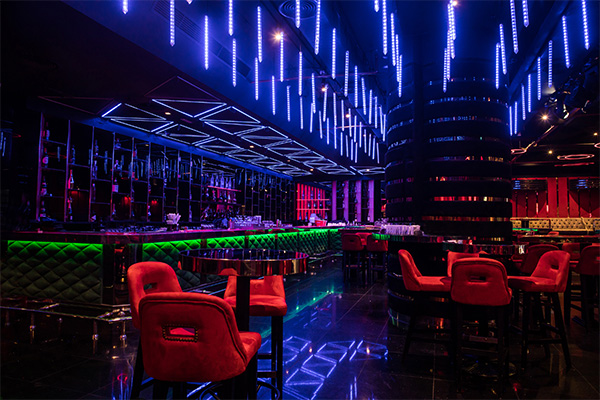 Emperor Night Club Dubai - Vibes