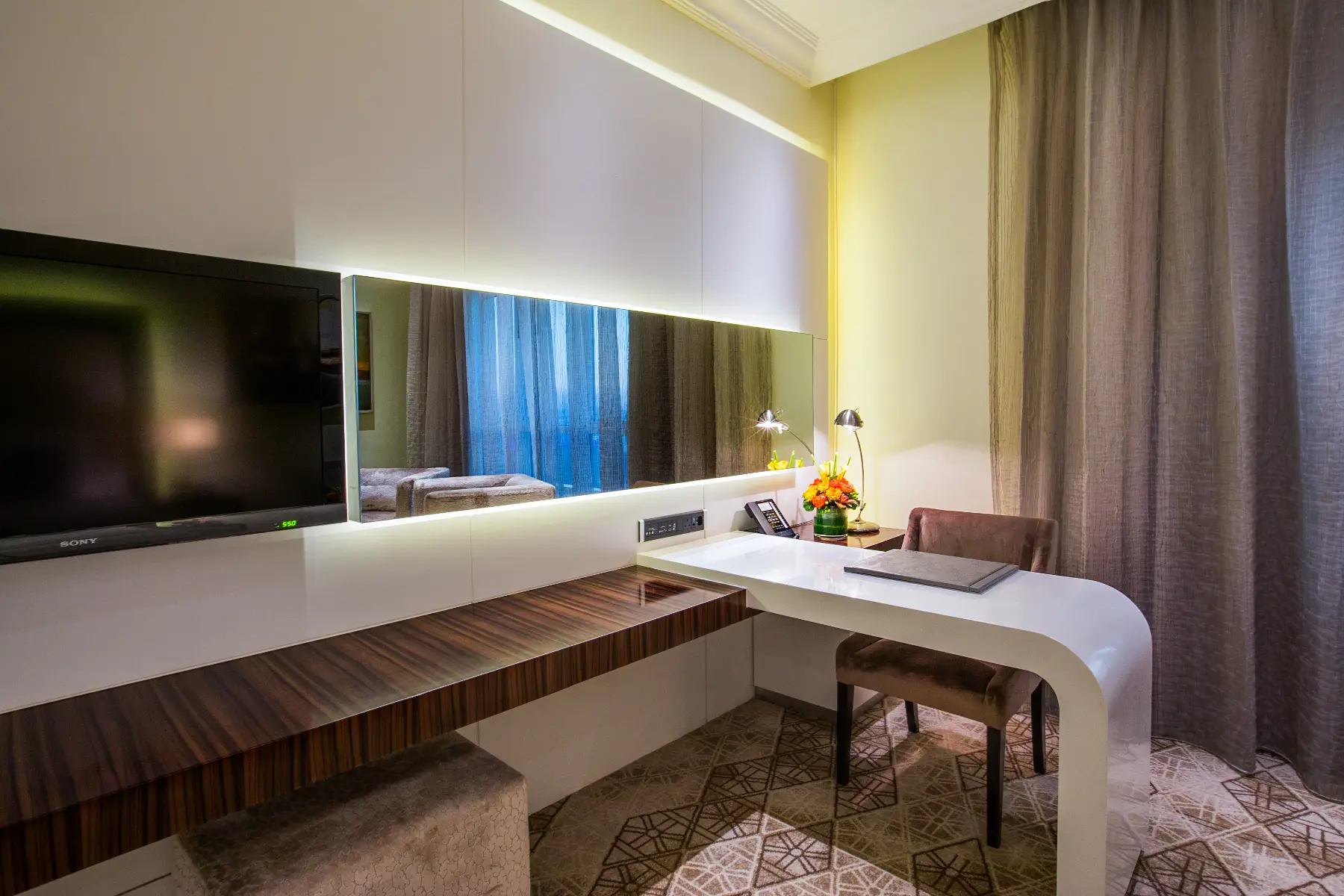 Elite Byblos Hotel Rooms & Suites